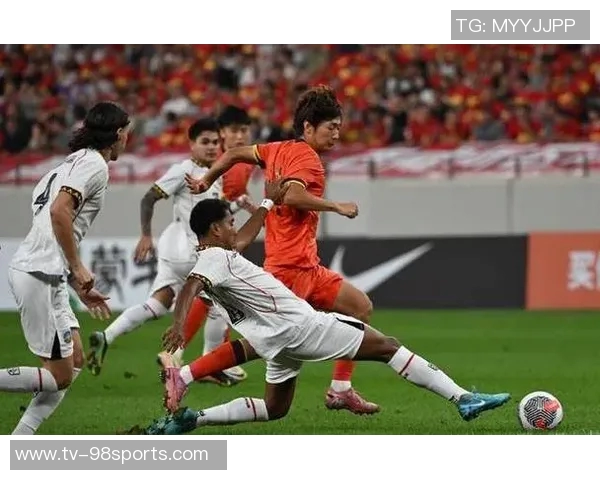 杨皓宇闪耀全场打入关键进球助山东U20队顺利晋级赛事