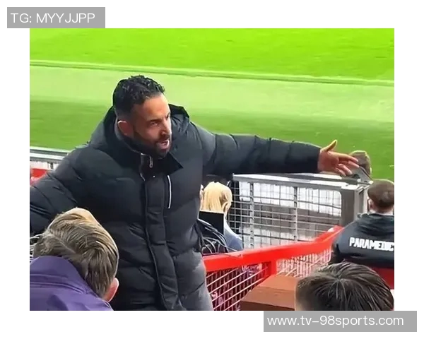 曼联考虑赛季末前任命临时教练以稳定球队表现