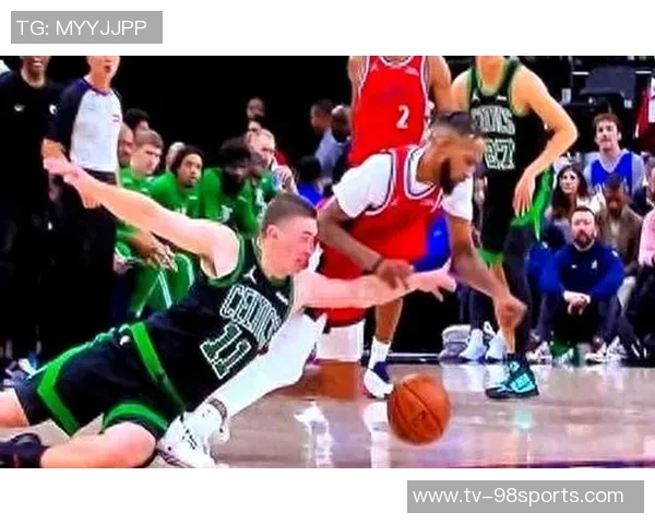 小琼斯再次因伤缺阵六周上次因绿军缺席17场比赛的回顾 小琼斯再次因伤缺阵六周上次因绿军缺席17场比赛的回顾