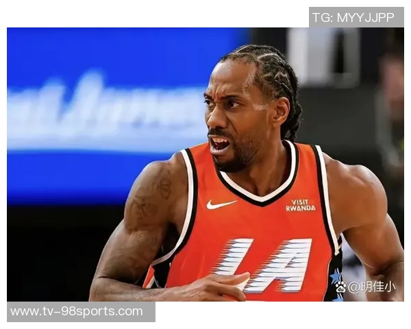 莱昂纳德表现平稳全队最高得分21分但正负值却为负11引人关注